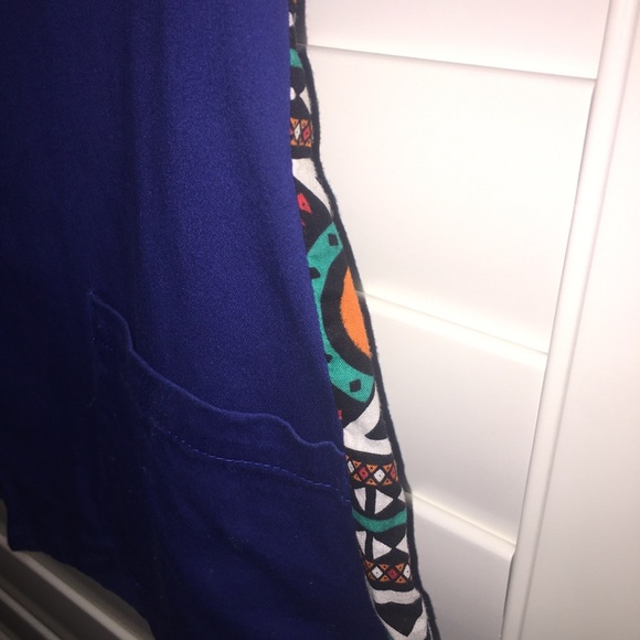 Women’s African inspired print SCRUB top ✨ - Picture 2 of 4